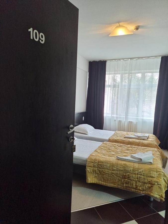 Hotel Vaslui Zewnętrze zdjęcie