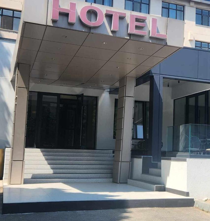 Hotel Vaslui Zewnętrze zdjęcie